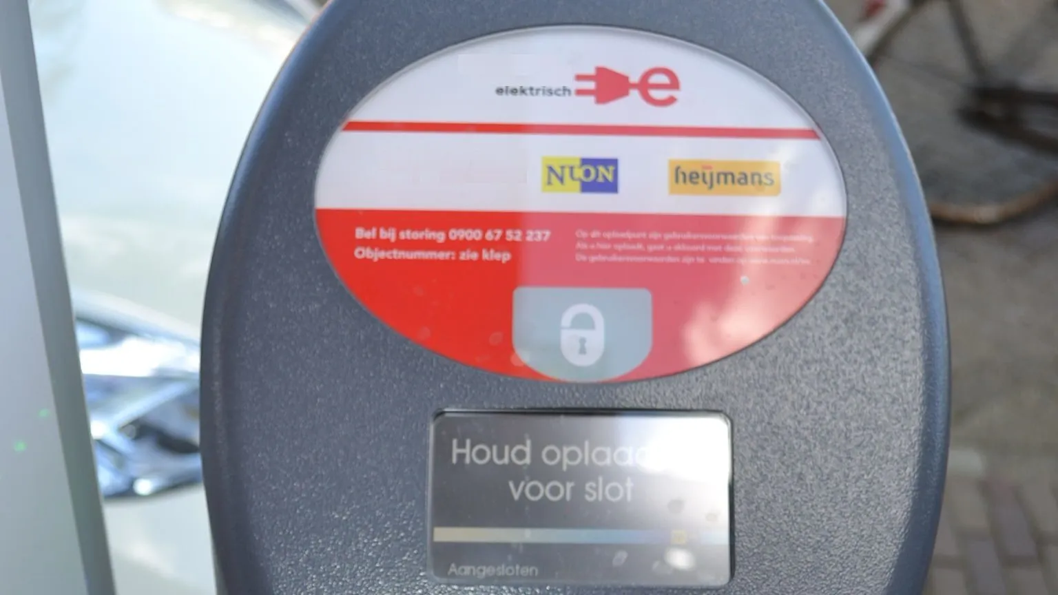 oplaadpaal nuon e1489751929375