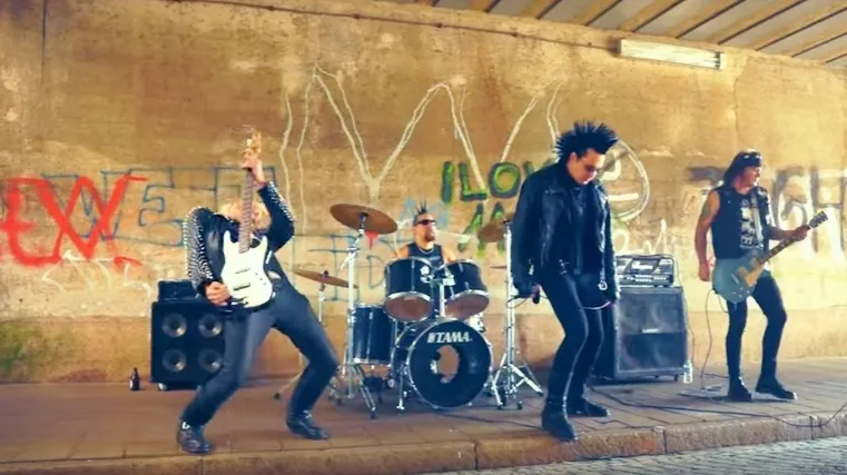 punk in bloff 2