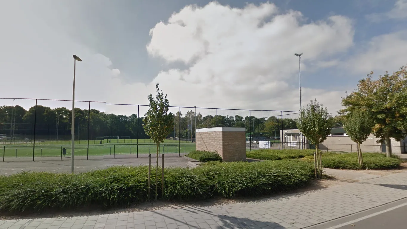 sportcomplex pronsebroek e1498578140983