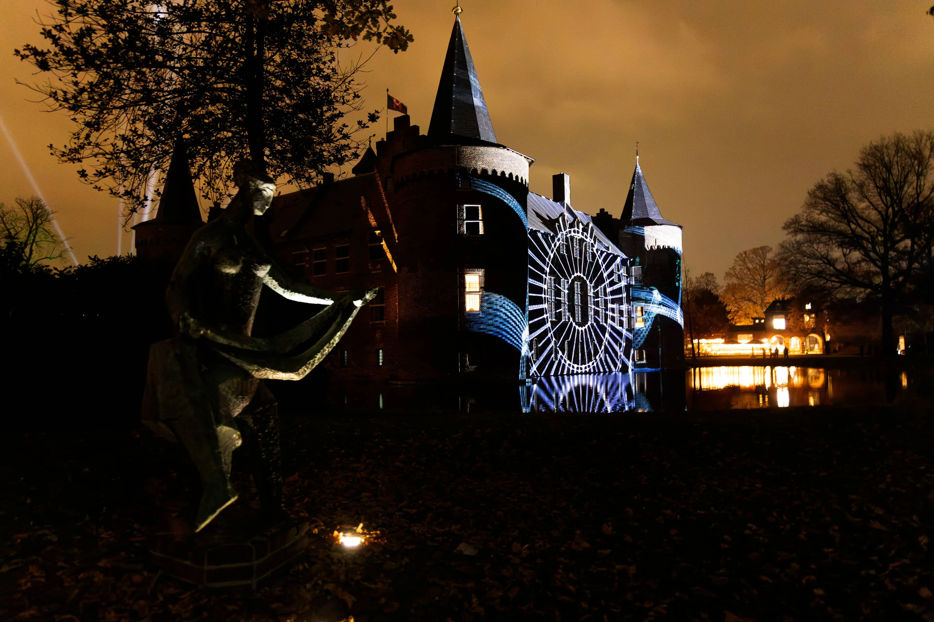 251108 9541 GLOW in de regio Helmond