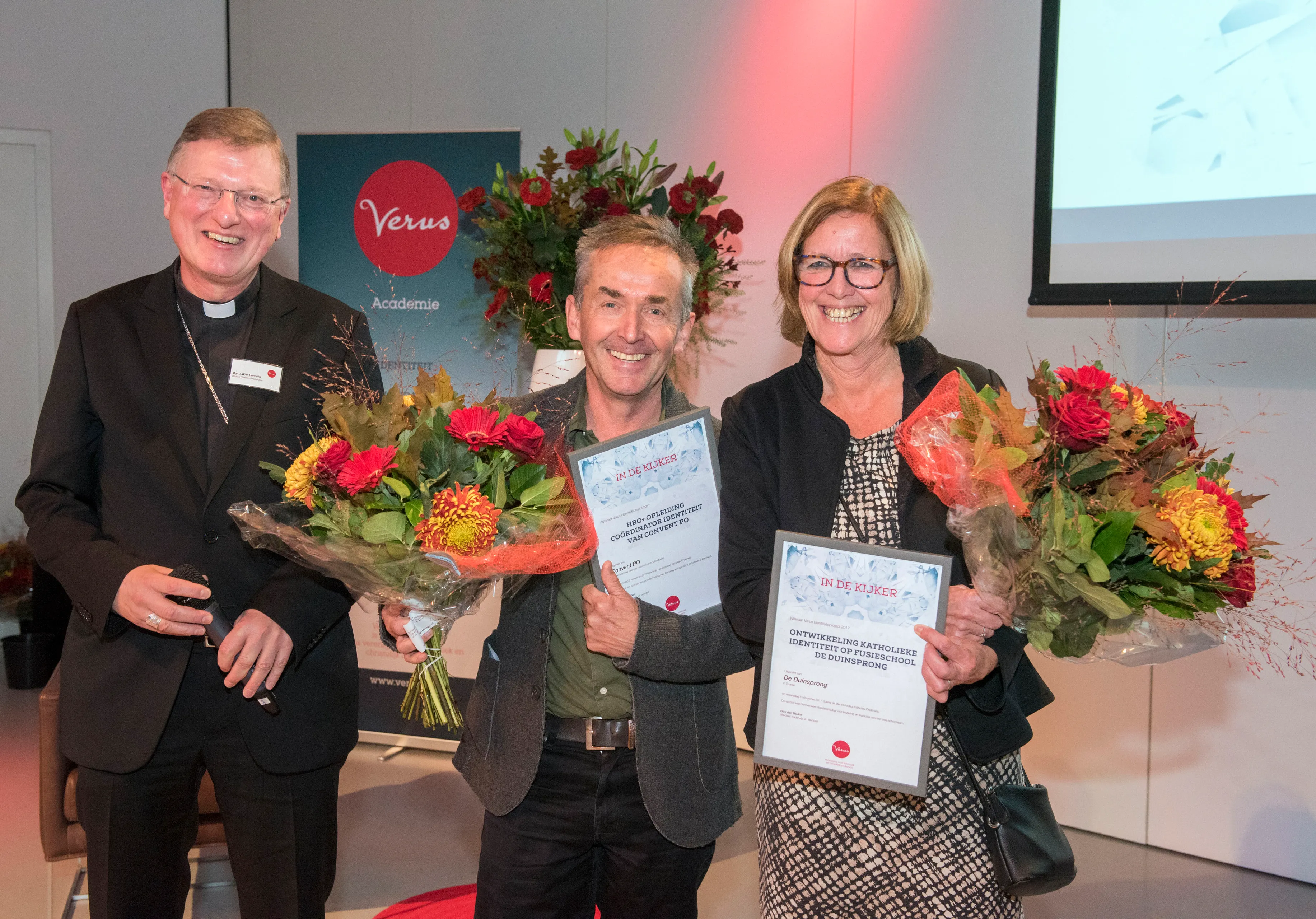 0 identiteitsprijs met bisschop jan hendriks heidi smits ben gengler