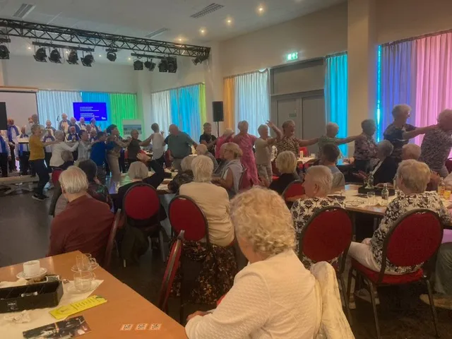 0fc8634b 17cf 443f b40f 15c972d258b7 1 105 c