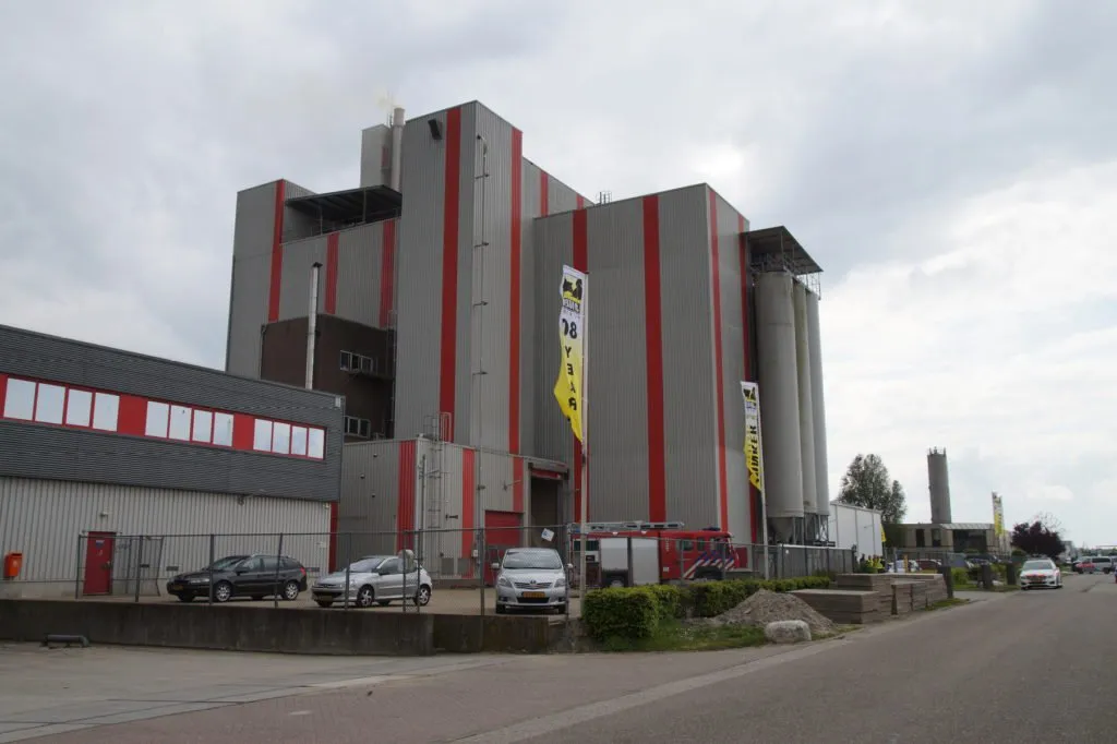 1557151891 picsay 1024x6821