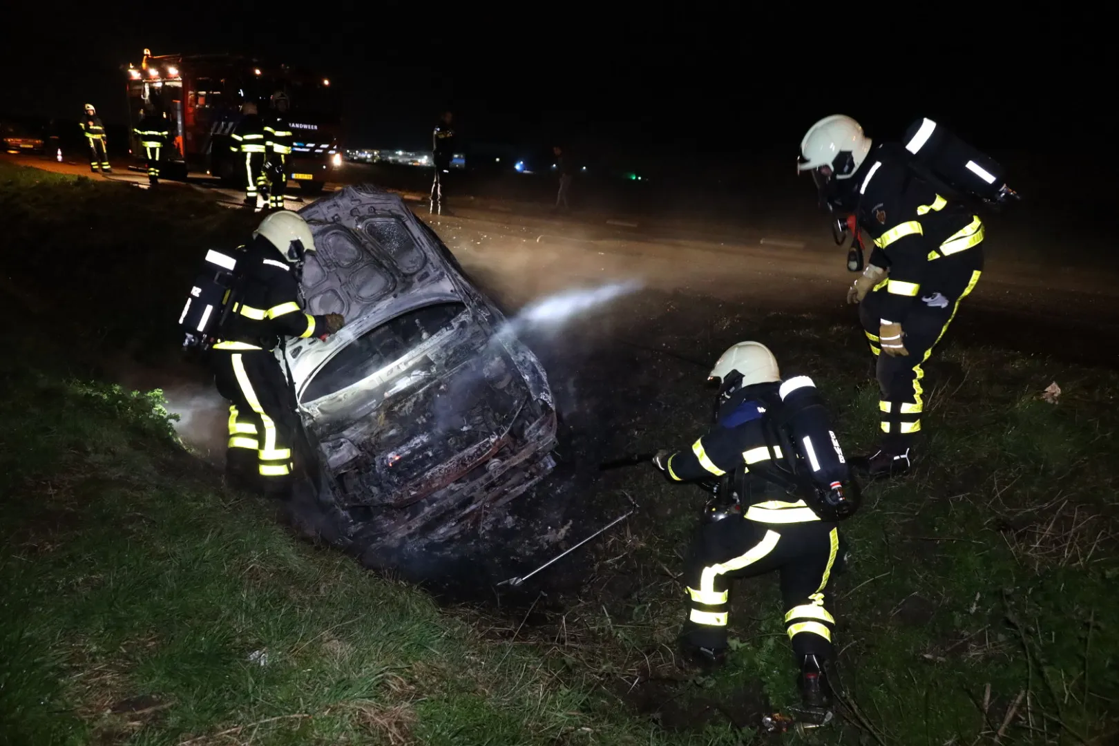 20200229040207 fpmb4227