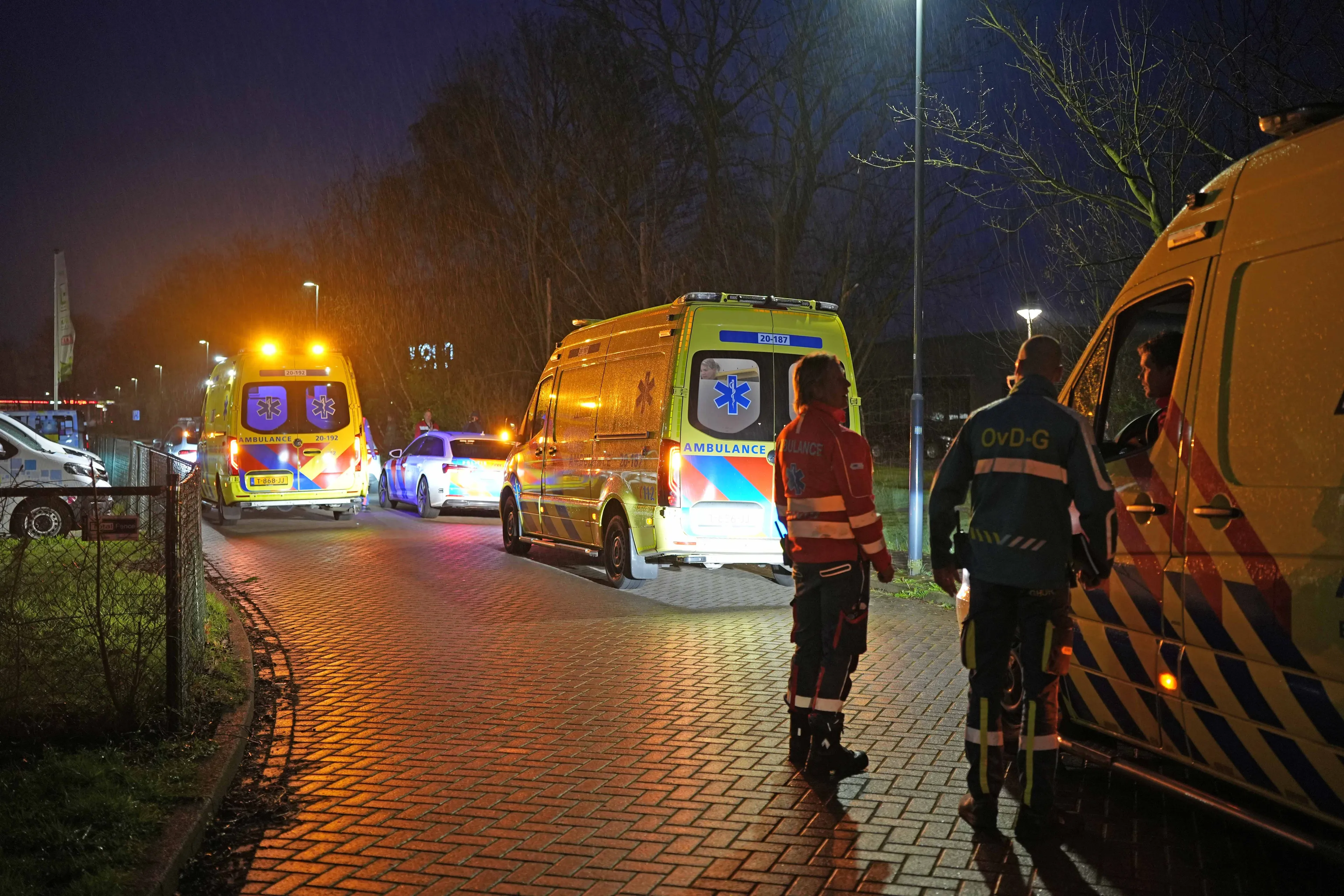 2024 03 31 00371 waalwijk prof veltmanweg steekpartij 3 gewonden