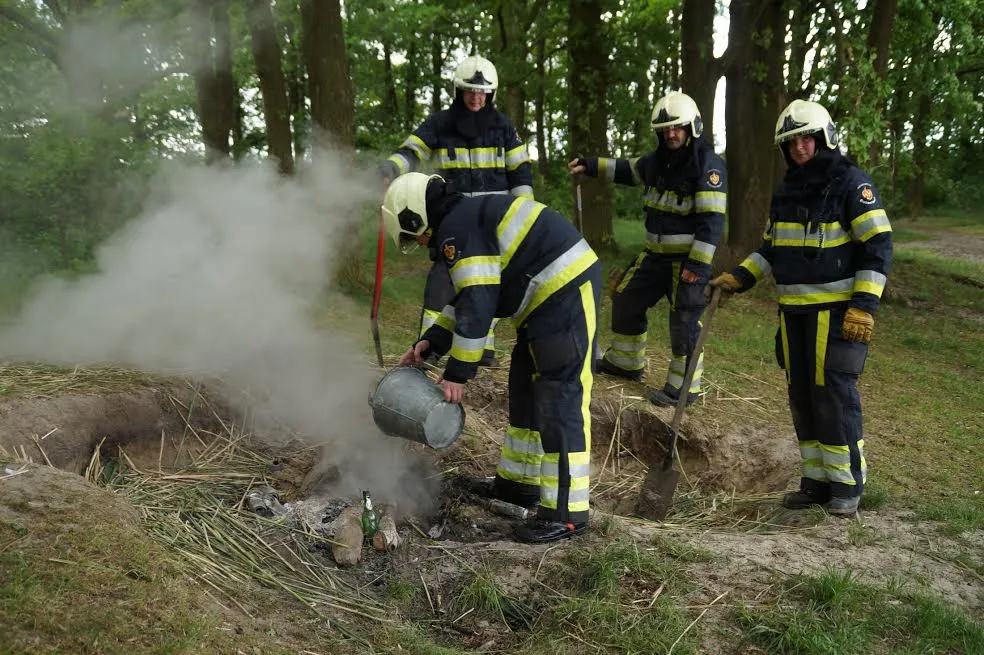 21d8bfeb 6bfd 422e 83a9 aa7c14853367