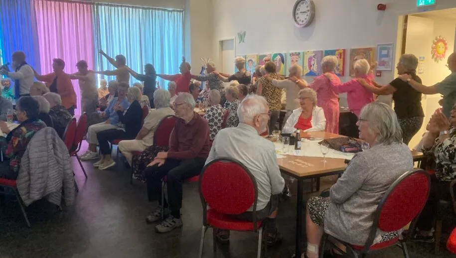 2e2bbdbf b9a6 4559 a5dc a161734c567e 1 105 c 915x518 1