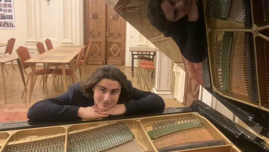 aabee1b2 0f72 49e5 bc67 f44ffd7c97d2 thumb1920 915x518 1