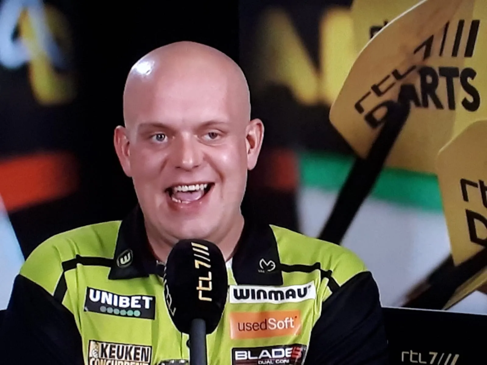 b4378d64 1f43 4952 9988 d8fce89efe7f