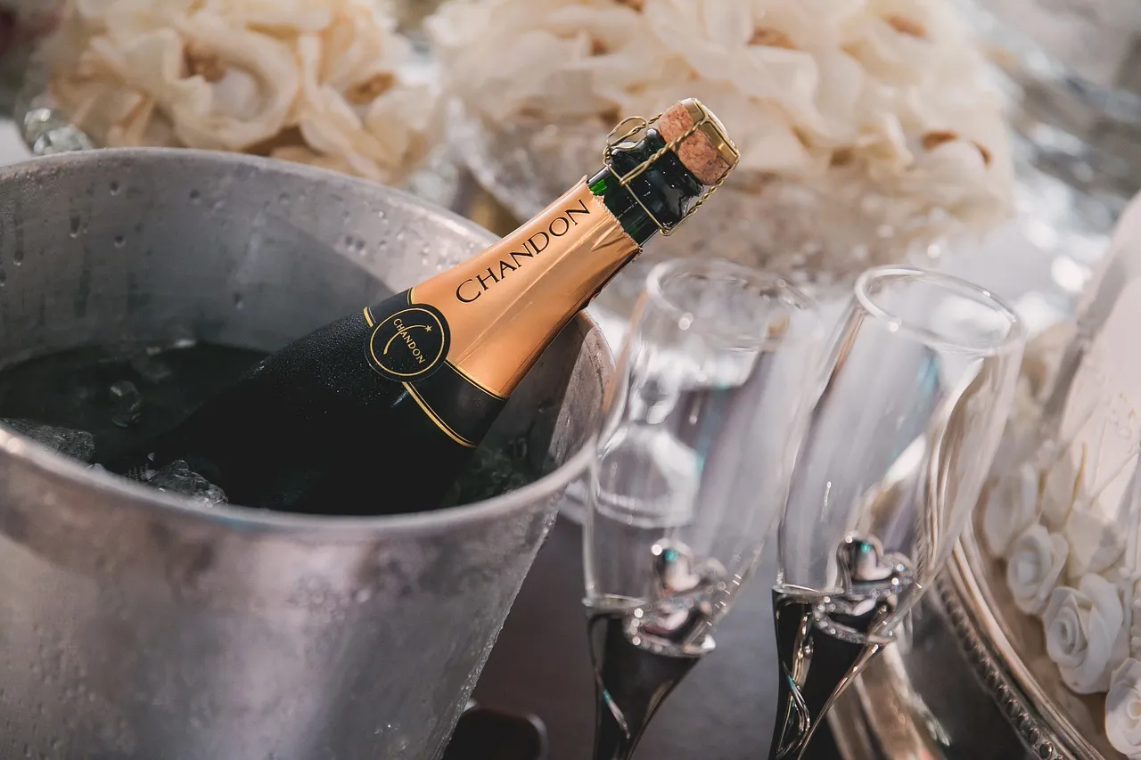 champagne 1196112 1280