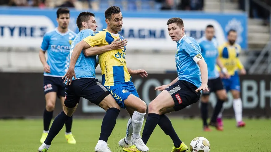 fed1f9aaa63ca000e7cabc30241b98eb