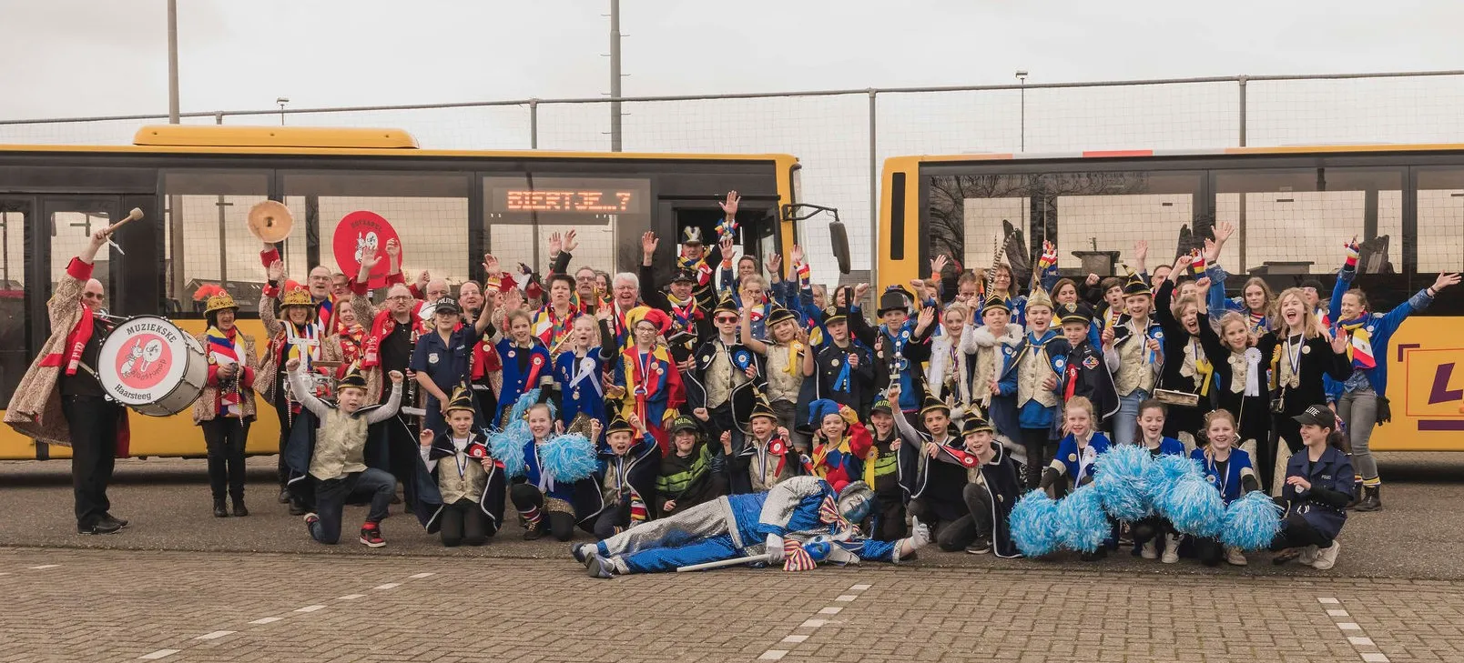 feestbus kerk kimfotografie 57