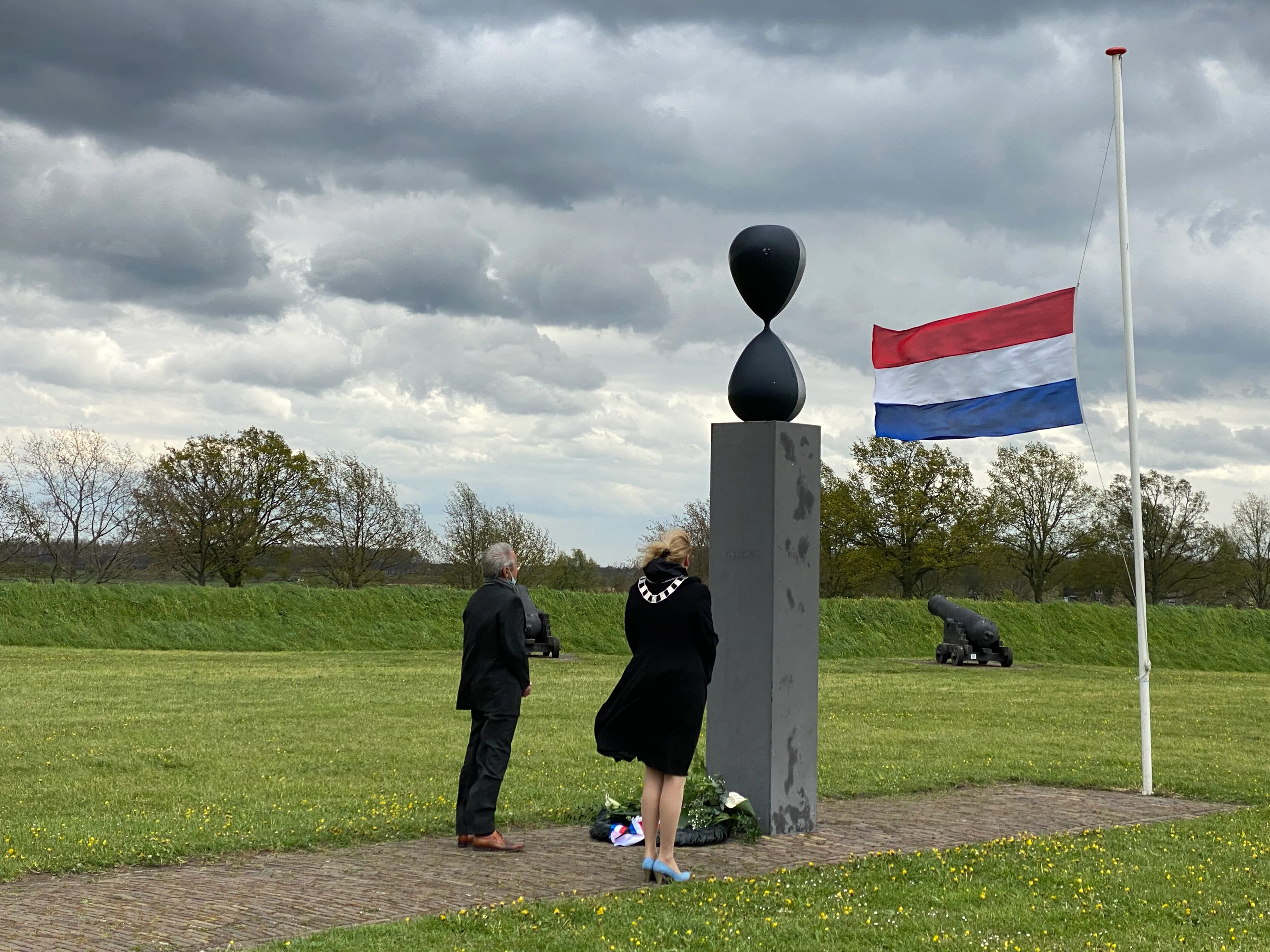 foto 5 herdenkingsteken op het zuider bolwerk