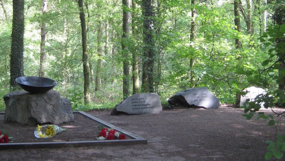 foto pb oorlogsmonument 915x518