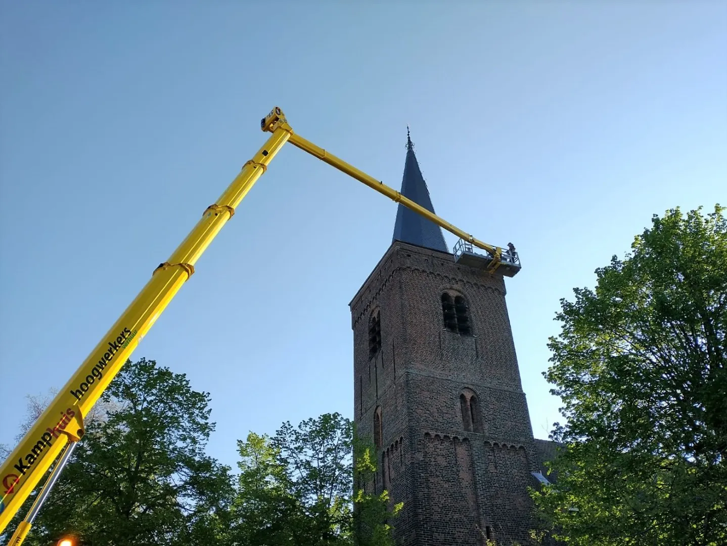 img 20210512 wa000041614 groot