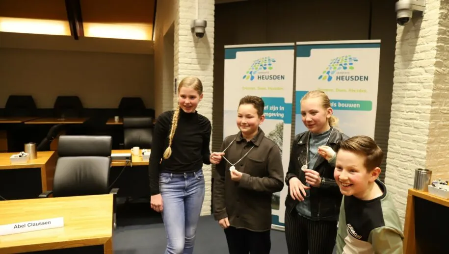 img 9970 groot 915x518 1