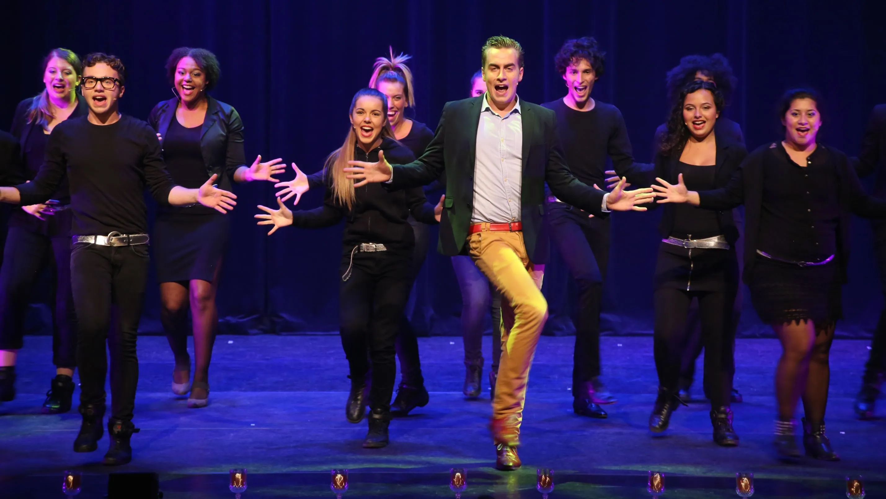 lgbkckzx7eigaml53qs1bbc50 4x5a1664