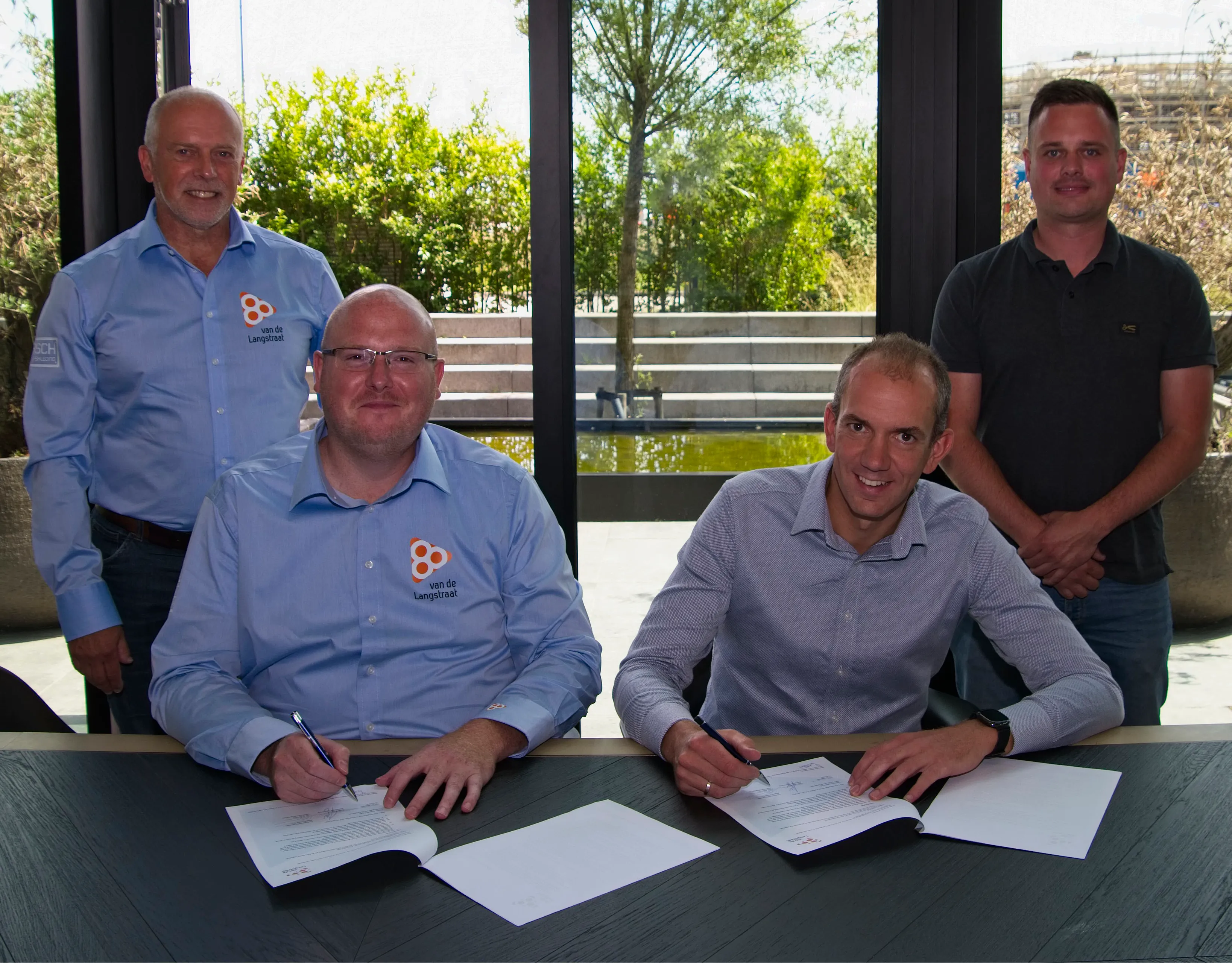 magna tyres ondertekening 1