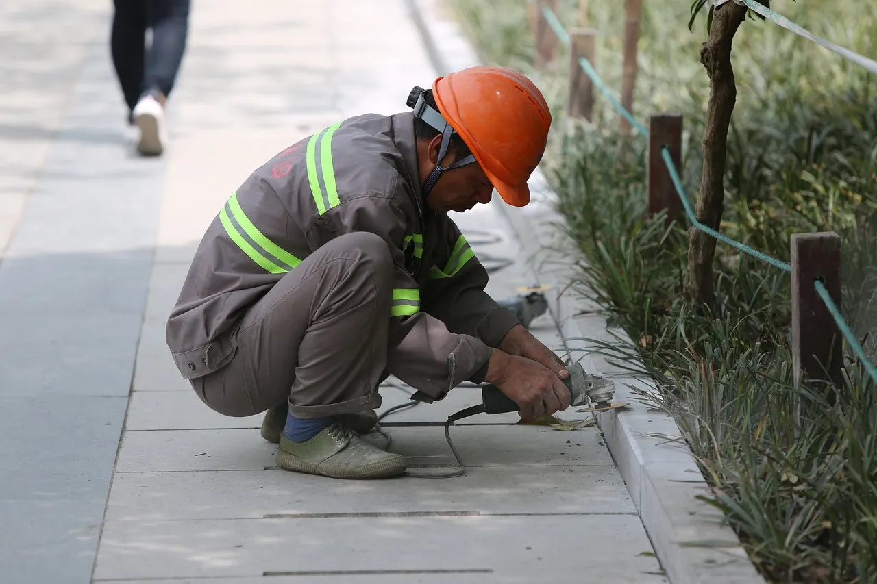 migrant workers 1358036 1280
