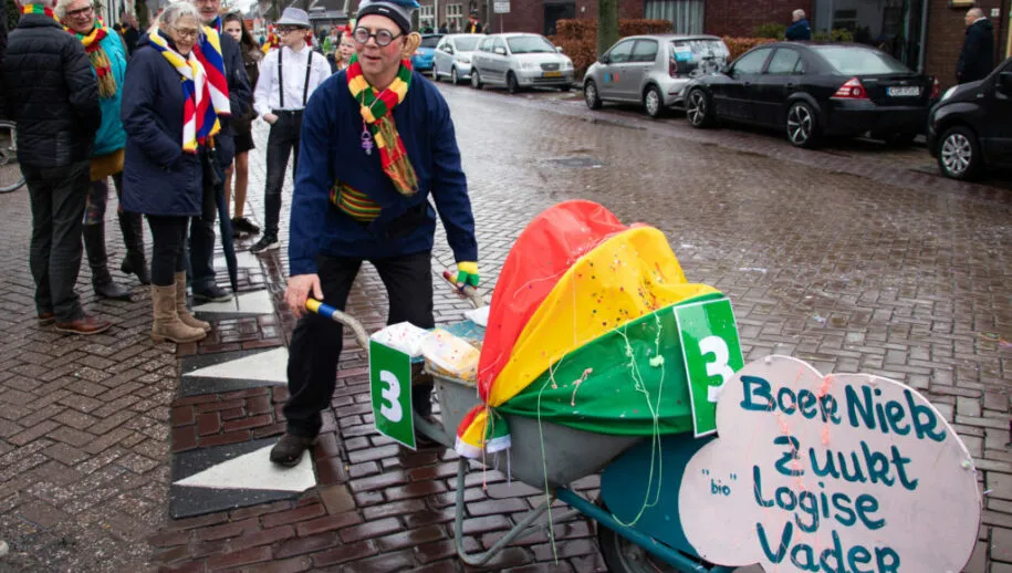 optocht knotwilgendam 1