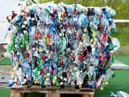 plastic bottles 115069 340