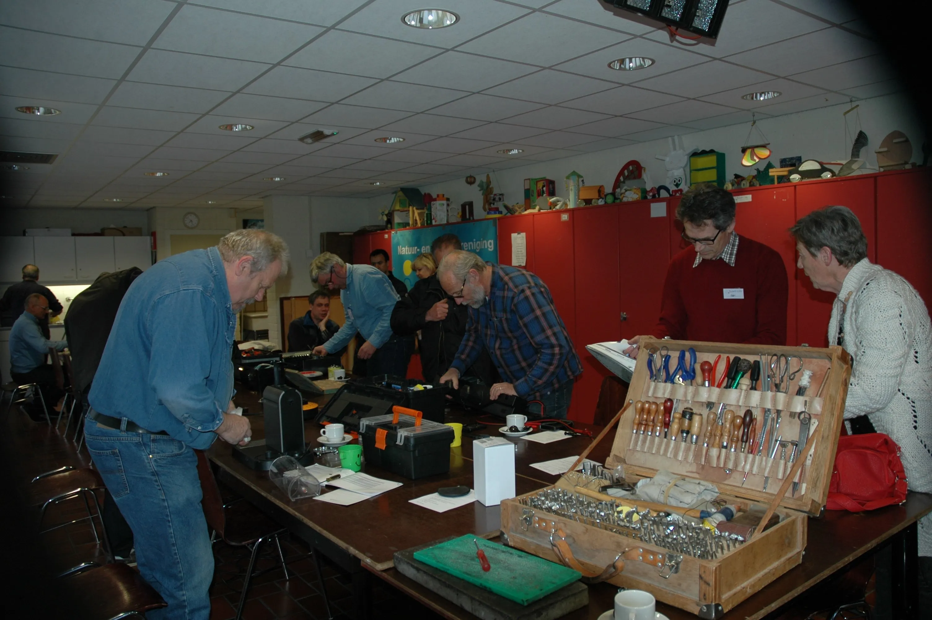 repair caf druk aan het werk