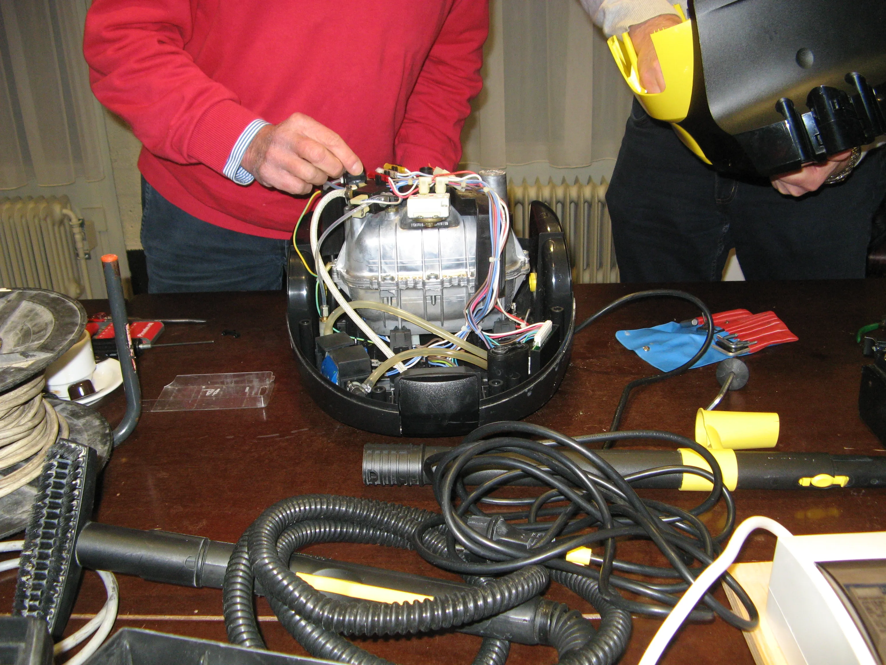 repair cafe reparatie stofzuiger