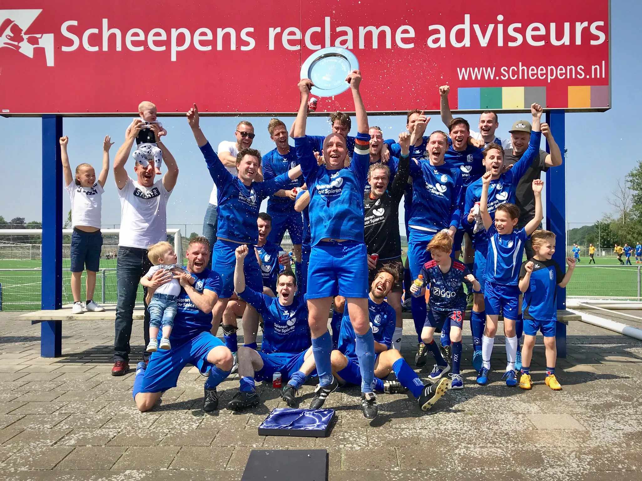 rkdvc 6 kampioen