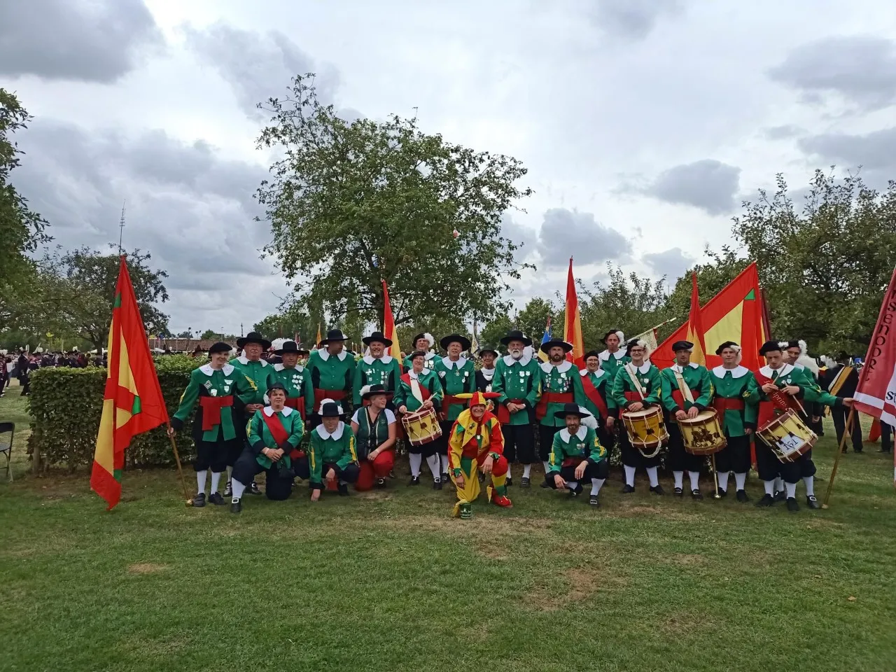 schuts de deelnemers aan het est deinze