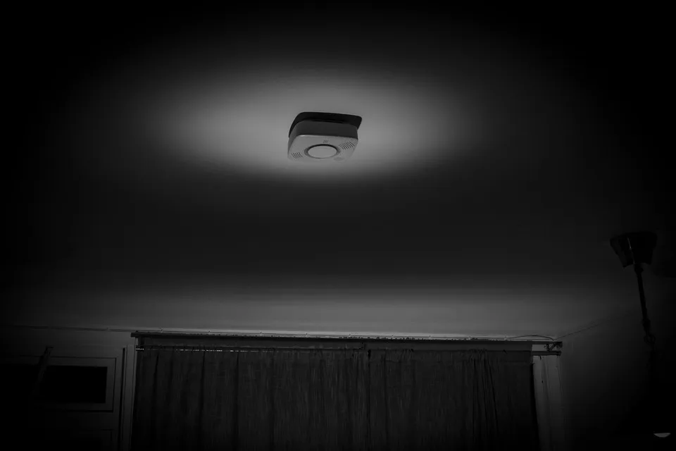 smoke alarms 6932303 960 720