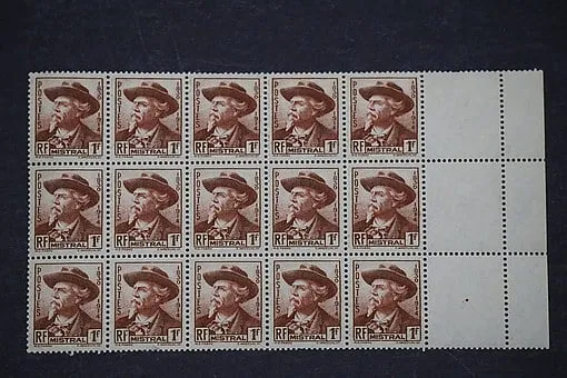 stamps 1265255 340