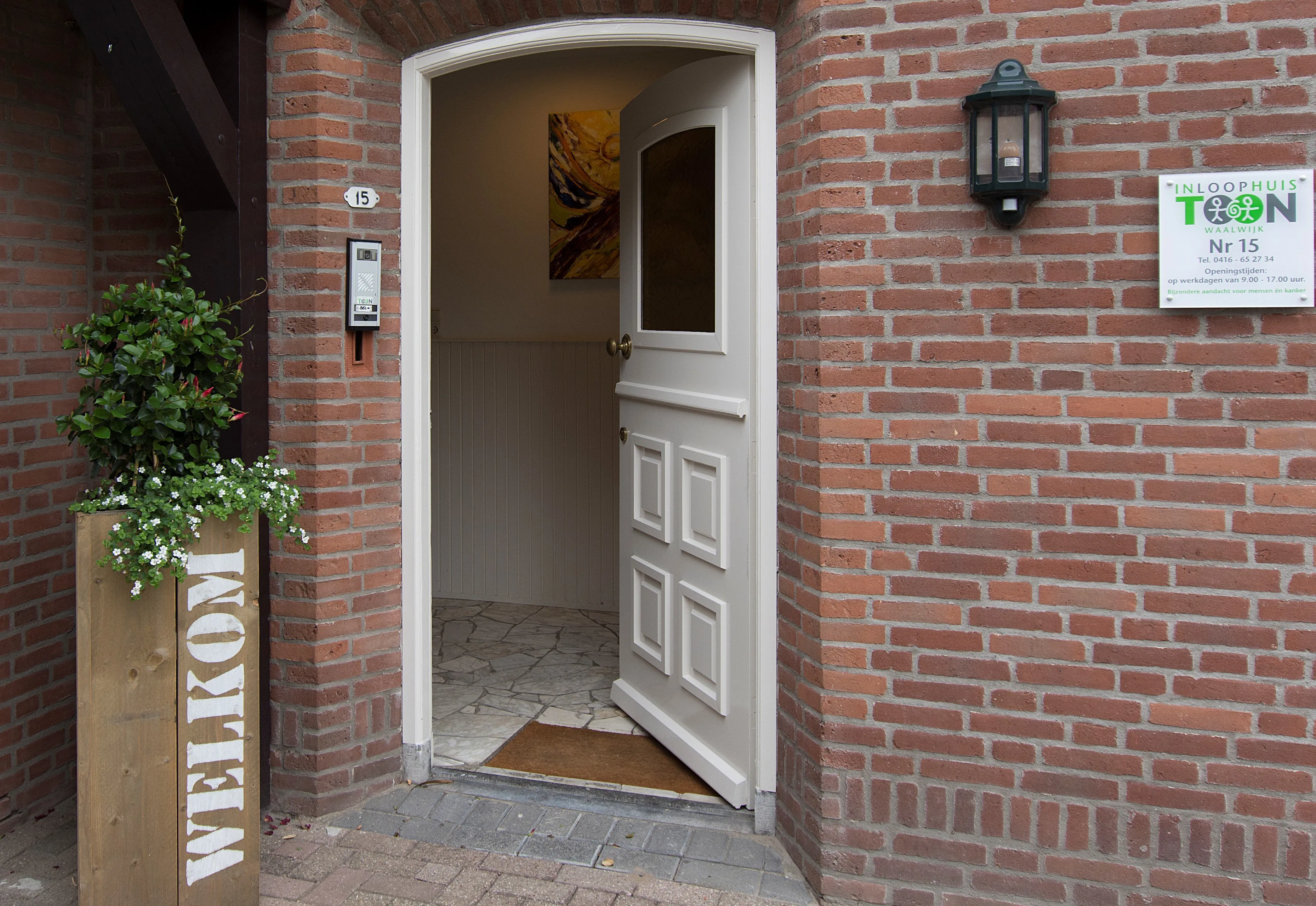 toon voordeur open 1