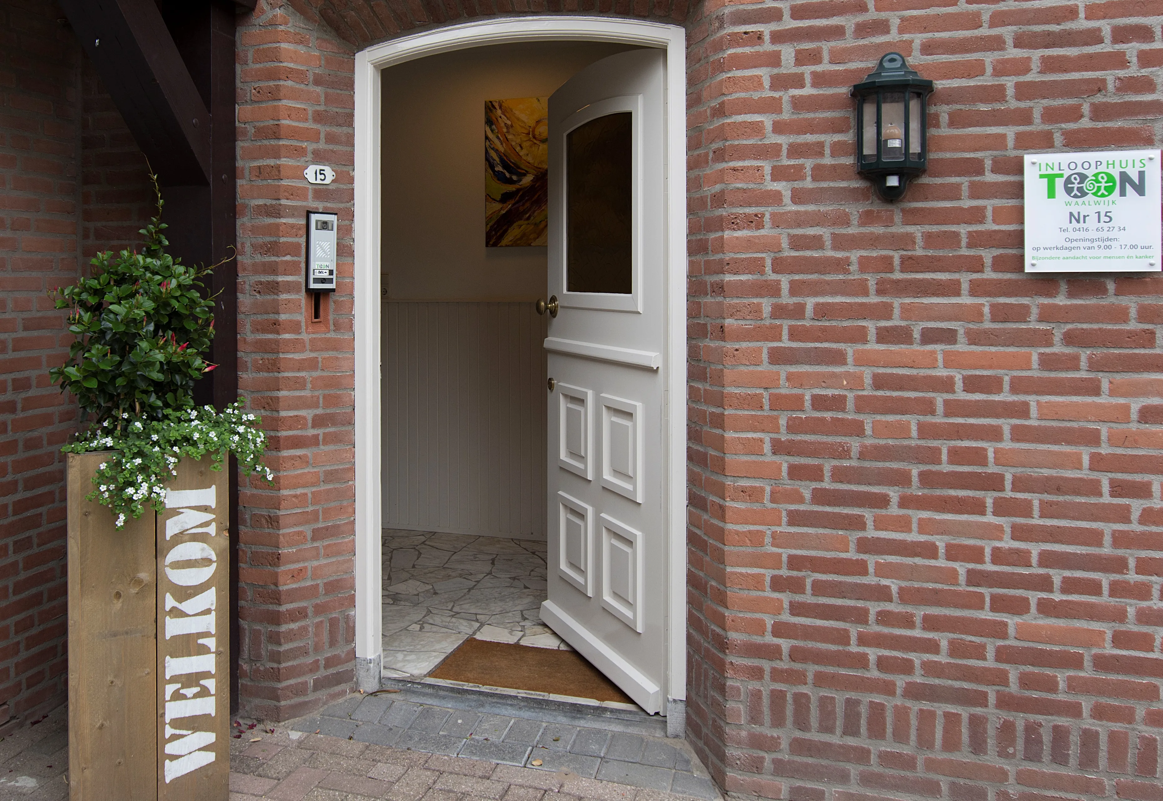 toon voordeur open 1