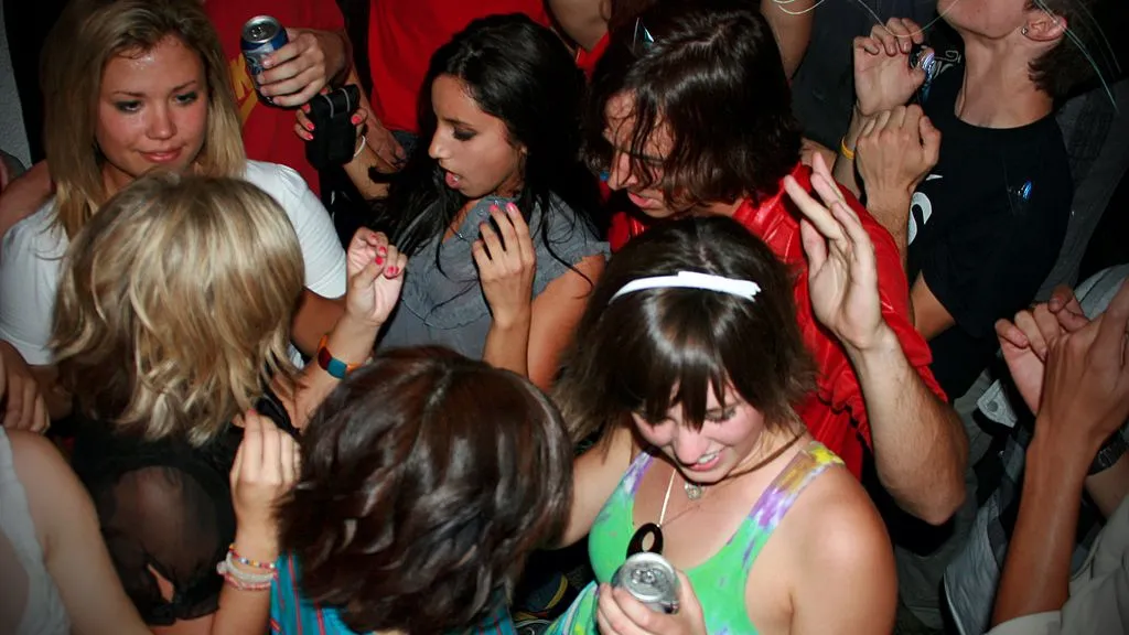 umzcfndr1tld21bb9na9cfnhk 2860348441a65ee3e11cb