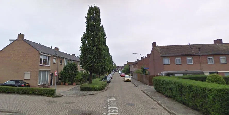 wwp2l9tm2vtew3mtj6yk8e0fb straat