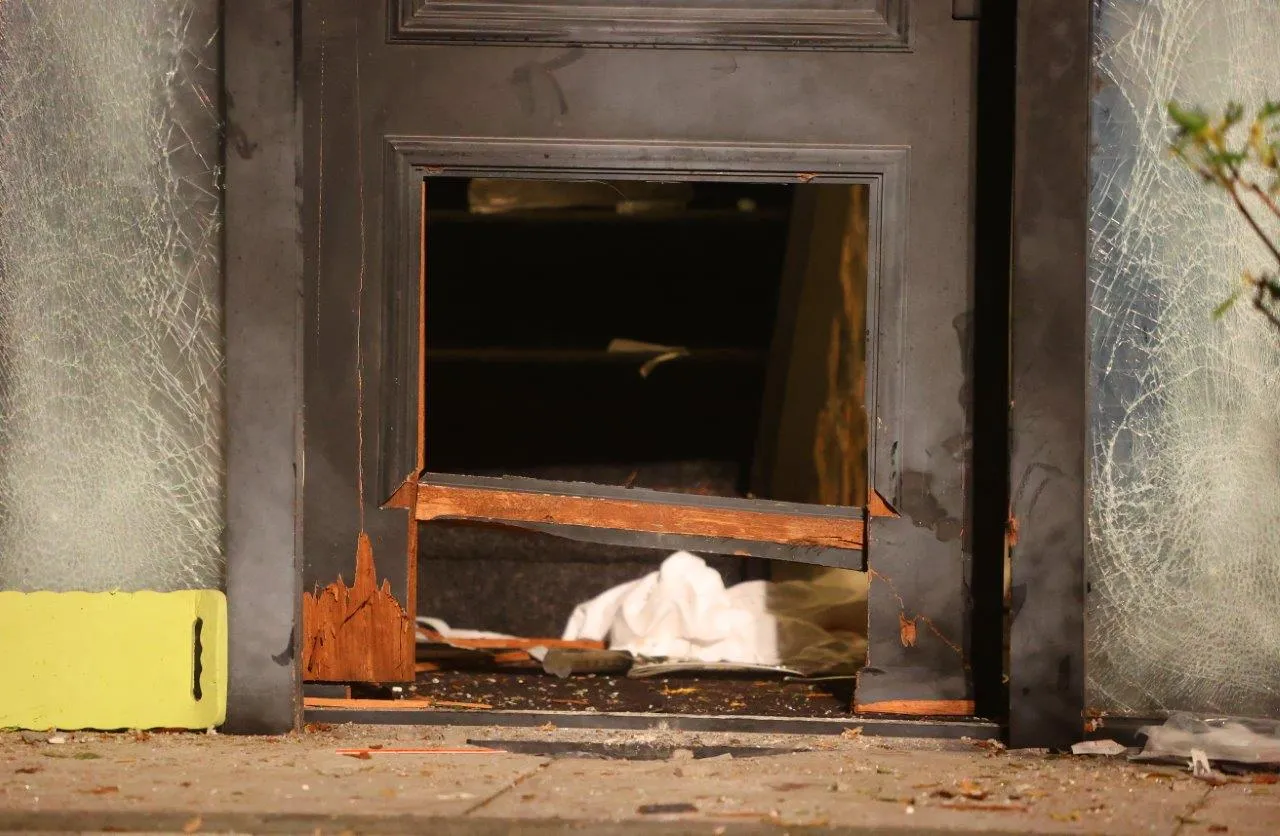 2024 11 16 meesters multi media fotos vrouw zwaar gewond bij explosie onsenoortsestraat nieuwkuijk7