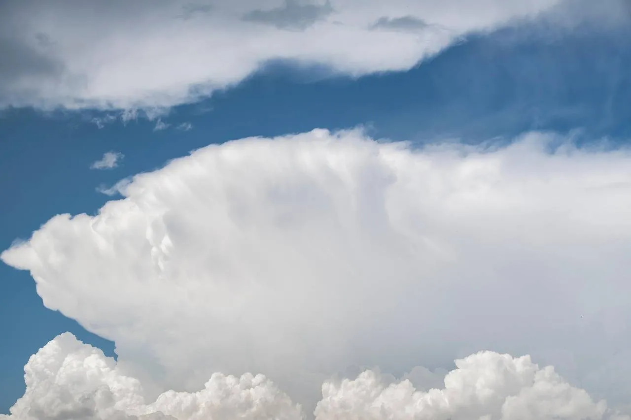 clouds 7600574 1280
