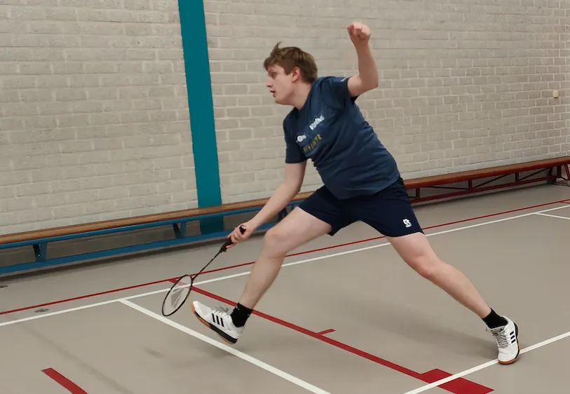 2025-08-18b Zomerbadminton - Kenzo