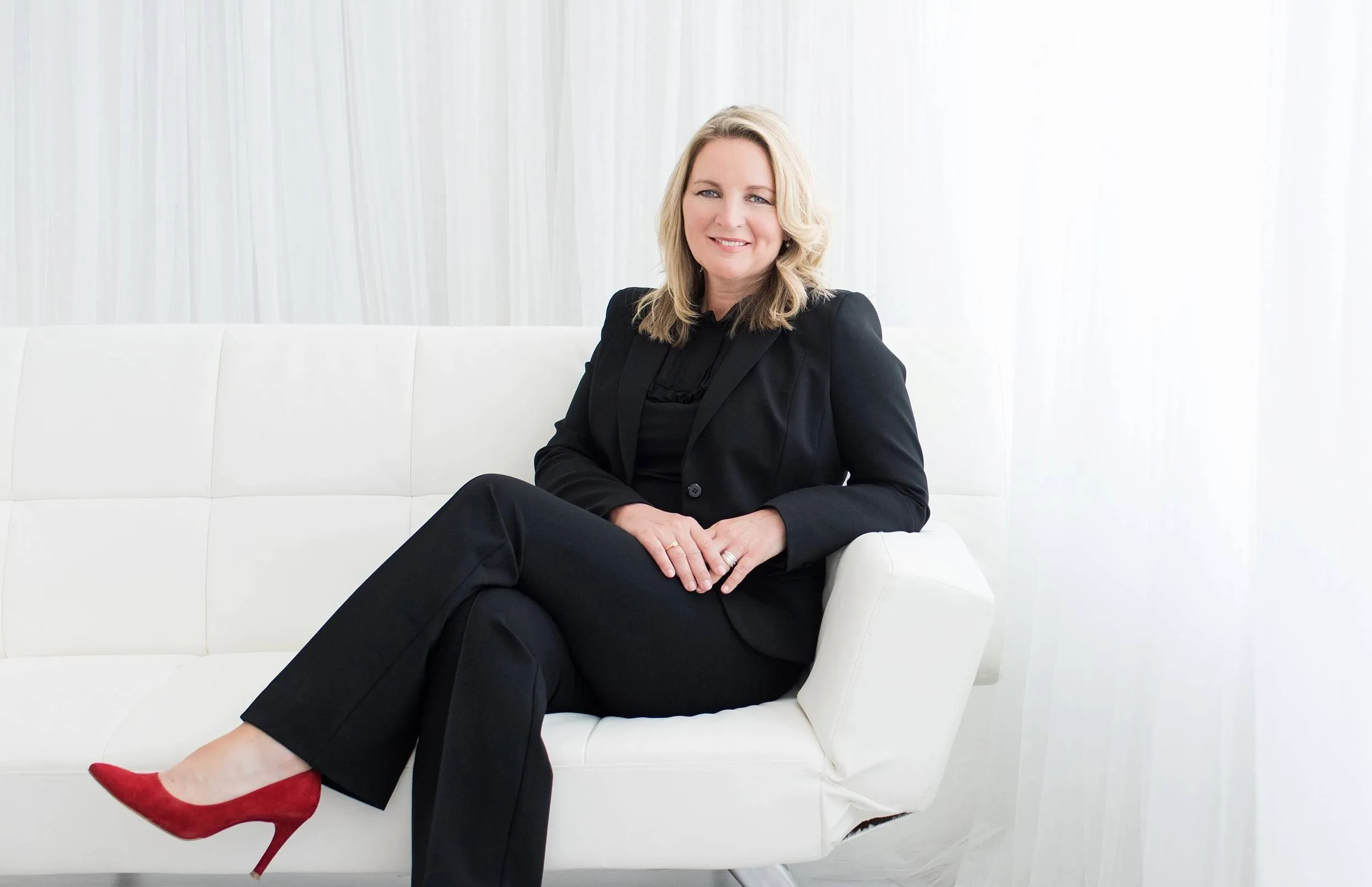 18122025-blik-en-bloos-fotografie-fotoshoot-diane-016