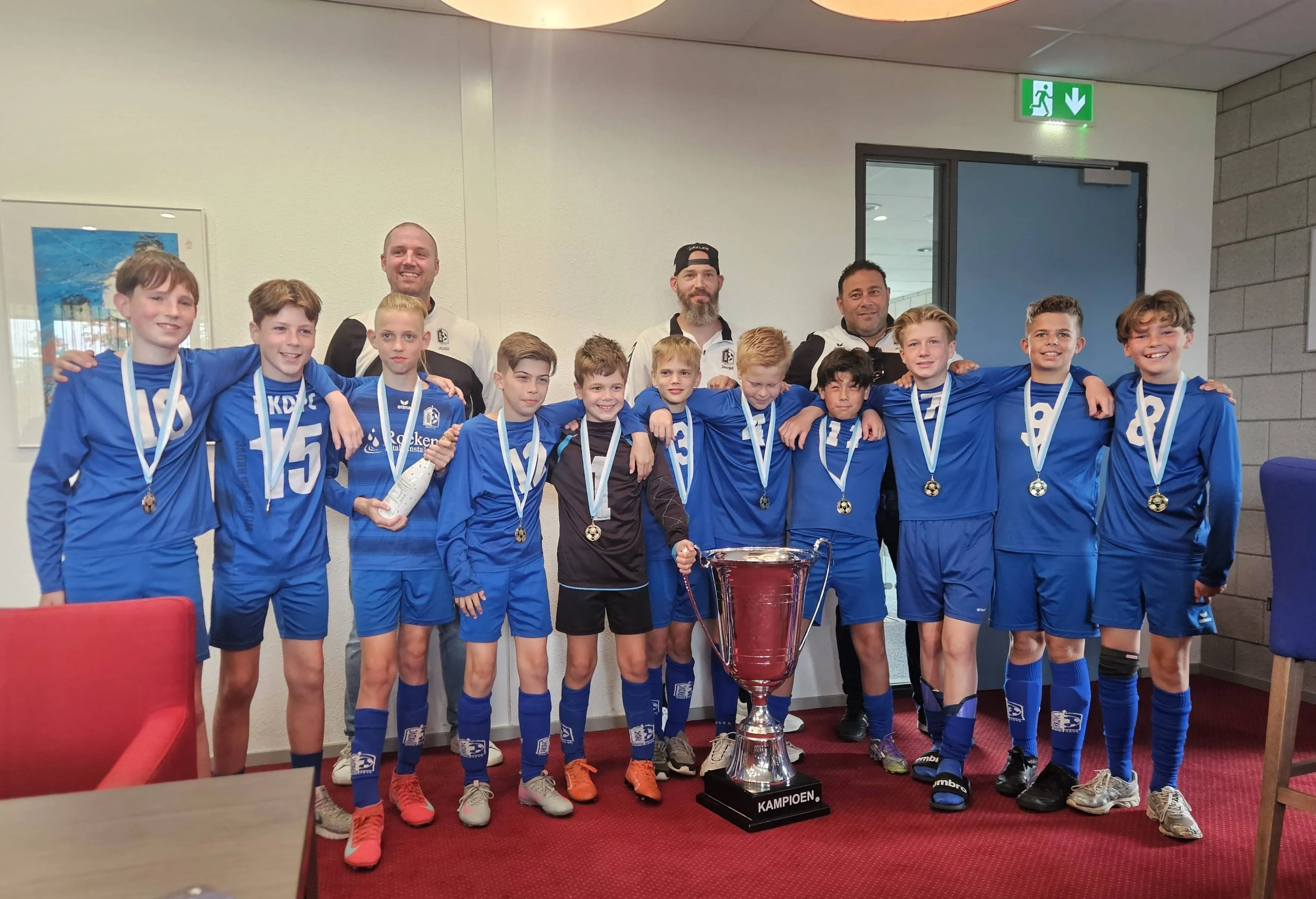 RKDVC JO12-3 kampioen