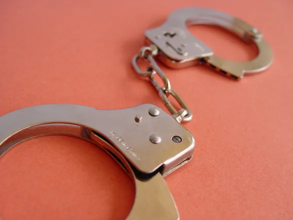 handcuffs 1469317