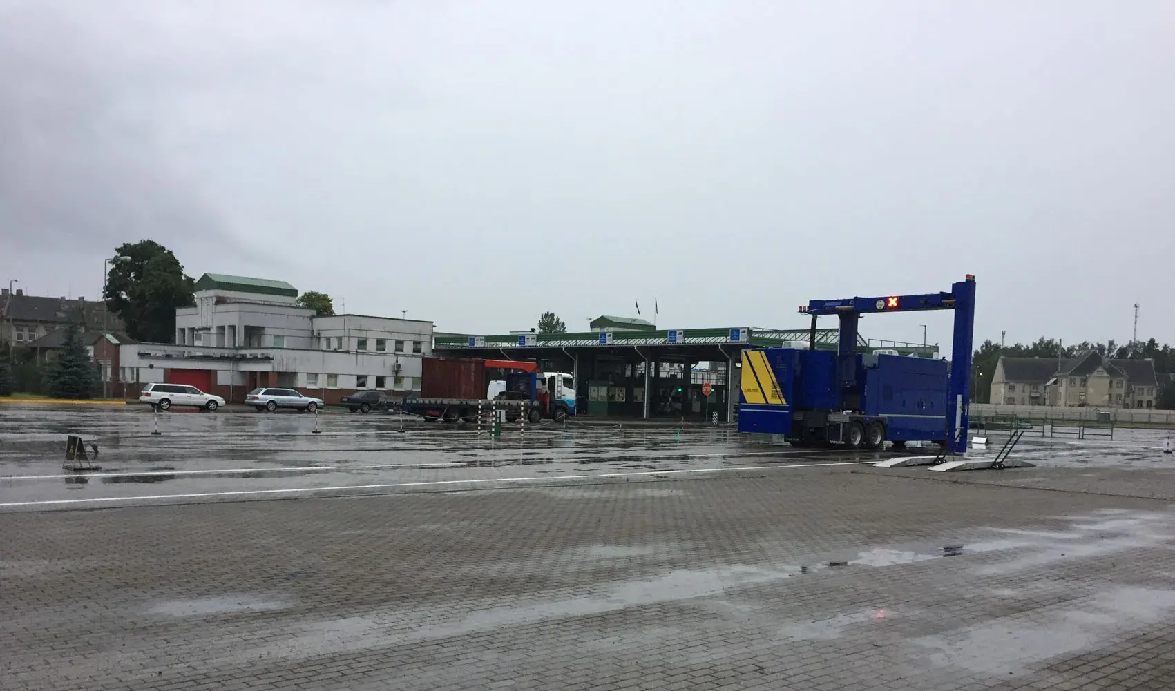 7597202 1