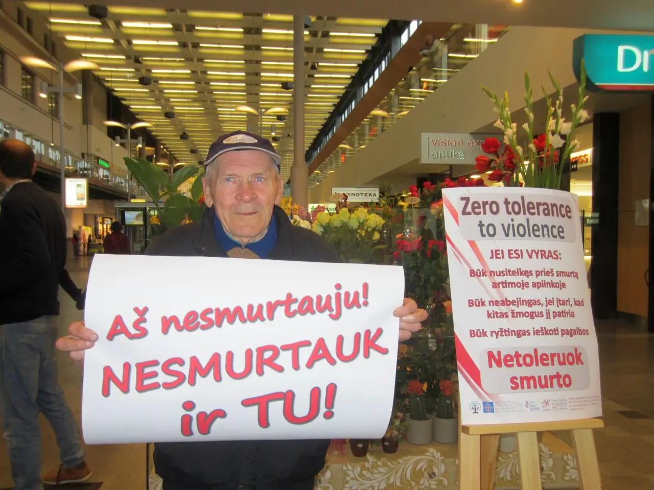a nesmurtauju nesmurtauk ir tu 06
