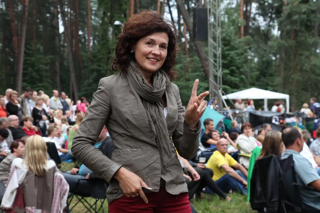 akacij alja kulautuvoje 05