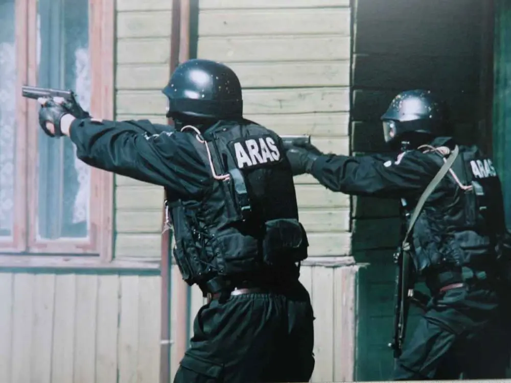 aras