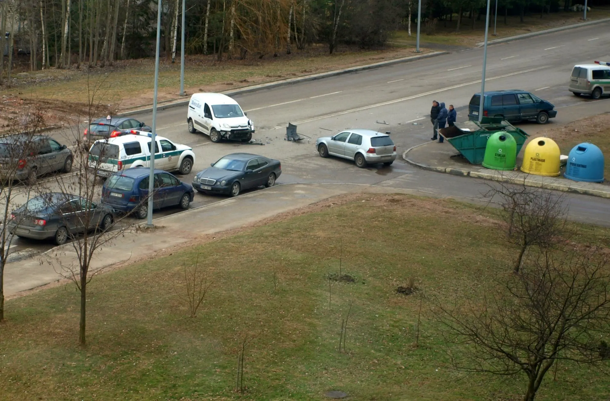 avarija baltu prospekte 01