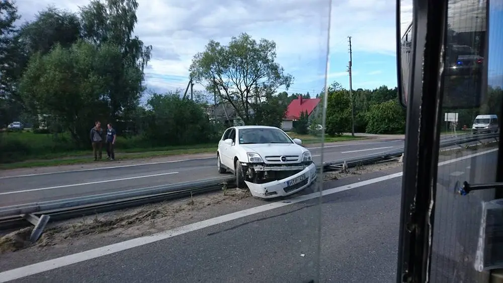 avarija karmlavoje 04