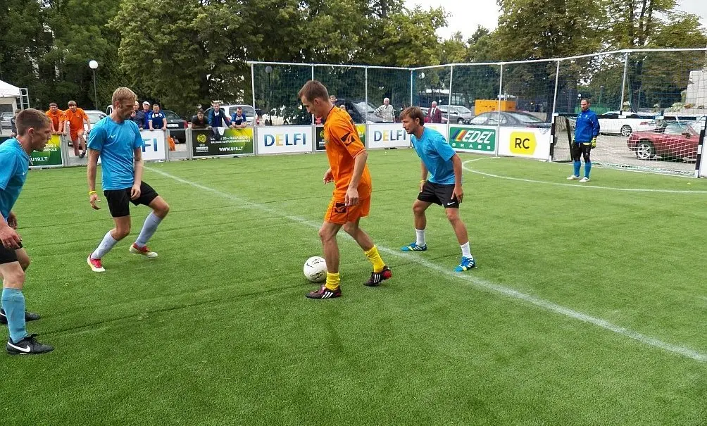 benamiu futbolas kaune 03