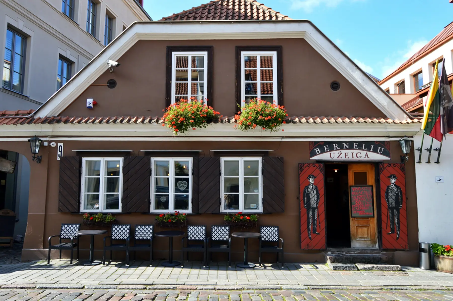 berneliai valancius str viduje