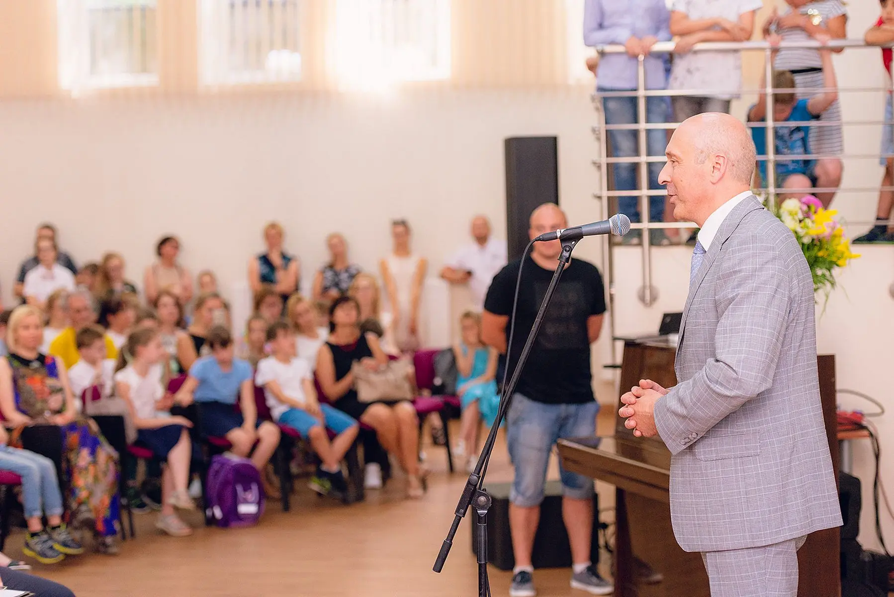 beveik studentai